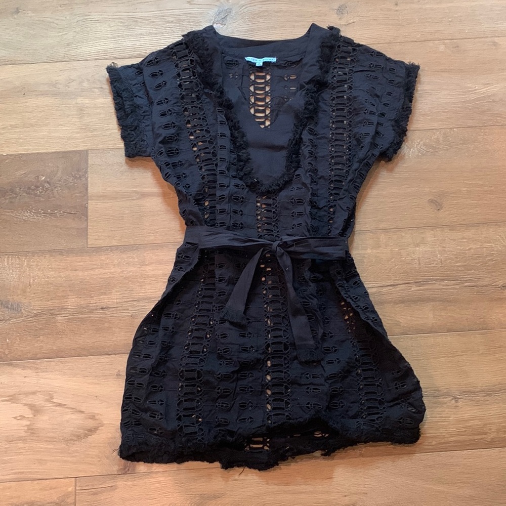 Antonio melani black swim coverup size M EUC. Removable tie at waist